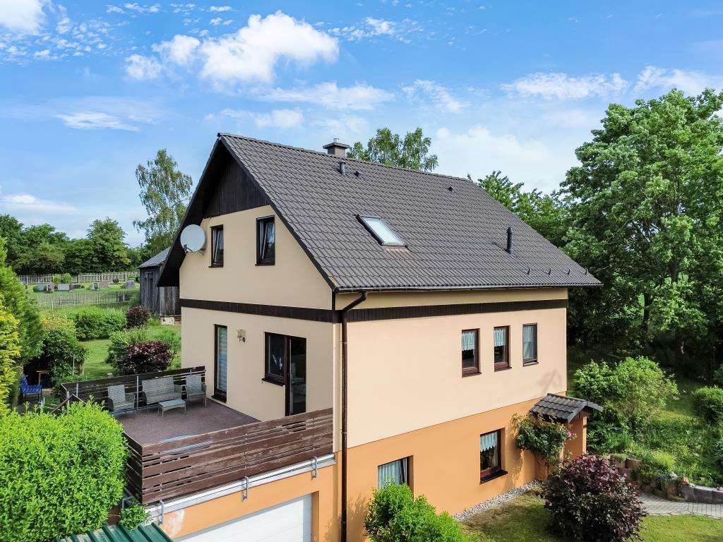 Immobilie in Saalburg-Ebersdorf - Ankommen & durchatmen: Haus mit viel Platz, Terrasse und großem Garten (A1679) - Bild 1