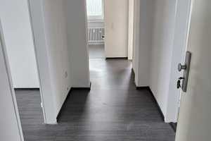 Sehr helle schöne 3 Zimmerwohnung im Dachgeschoss! – Windmühlenstrasse 17, 47229 Duisburg – Vorschaubild 12