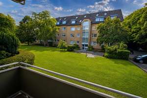 Modernisierte 4-Zimmer-Wohnung + Esszimmer, Westbalkon & neue Einbauküche in Poppenbüttel – 22395 Poppenbüttel, Hamburg – Vorschaubild 15