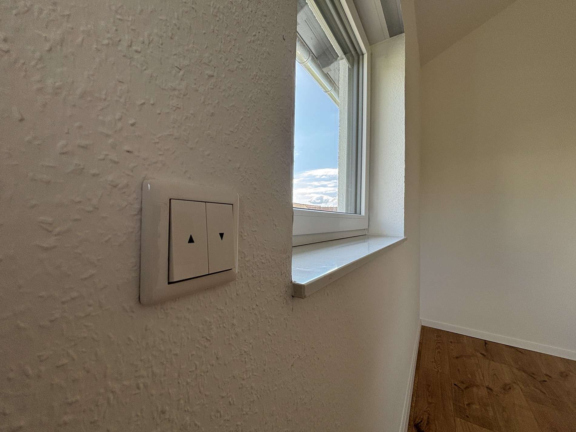 Immobilie in Weimar (Lahn) - Doppelhaushälfte mit Wohlfühlfaktor in Weimar-Niederwalgern! - Bild 6