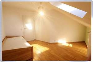 ***KEIN DENKMALSCHUTZ Stilvolle Immobilie, toller Balkon, Mainnähe und Altstadtfeeling *** – Die vollständige Adresse der Immobilie erhältst du vom Anbieter., 63500 Seligenstadt – Vorschaubild 3