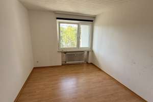 [LIS-10034] 3-Zimmer Wohnung mit Balkon – Württemberger Allee 16, 33689 Sennestadt, Bielefeld – Vorschaubild 4