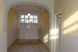 Altbauflair in Wilmersdorf: Saniertes 2,5-Zimmer-Apartment – Seesener Straße 53, 10711 Halensee, Berlin – Vorschaubild 3