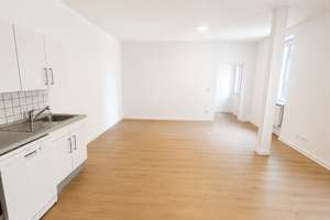 Wunderschöne Wohnung mitten in Bestlage mit Küche und Balkon ab 01.10 – Musikantenweg 66, 60316 Nordend-Ost, Frankfurt am Main – Vorschaubild 4