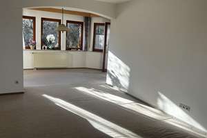 Haus mit viel Licht, Platz und Aussicht. Auch als Generationenhaus oder mit Praxis geeignet. – Die vollständige Adresse der Immobilie erhältst du vom Anbieter., 72336 Balingen – Vorschaubild 6