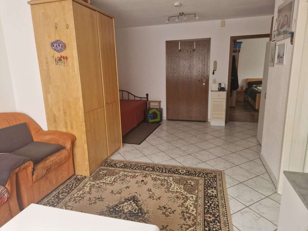 Immobilie in Dettingen an der Erms - FAIR-MAKLER: Tolle Maisonette-Whg. in Ortsrandlage - Bild 1