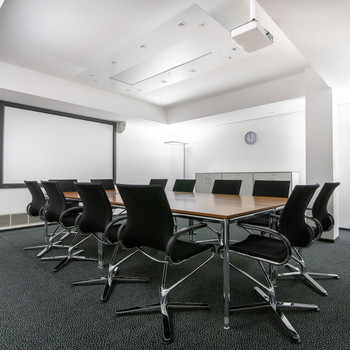 Privater Büroraum für 4 Person in Regus Leopoldstraße