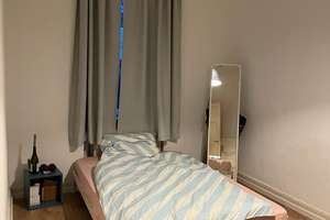 HD-Neuenheim Altbau Hinterhaus EG 2 Zi Küche Bad ca. 60 qm – Die vollständige Adresse der Immobilie erhältst du vom Anbieter., 69120 Neuenheim, Heidelberg – Vorschaubild 4