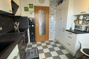 Helle 3-Zimmer-Wohnung mit Balkon, 2 Bädern & Stellplatz – Die vollständige Adresse der Immobilie erhältst du vom Anbieter., 34121 Süd, Kassel – Vorschaubild 4