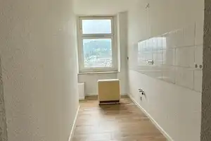 Renovierte 2-Zimmer Wohnung im 1.OG zu vermieten! – Wuppertal – Vorschaubild 4