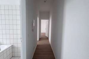 2 Raum Wohnung mit Wannenbad - neu renoviert – Am Fuchsberg 2, 39112 Leipziger Straße, Magdeburg – Vorschaubild 3