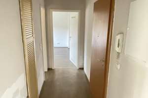 Helle 2-Zimmer-Wohnung in Duisburg Huckingen – Biegerfelder Weg 10, 47259 Huckingen, Duisburg – Vorschaubild 3
