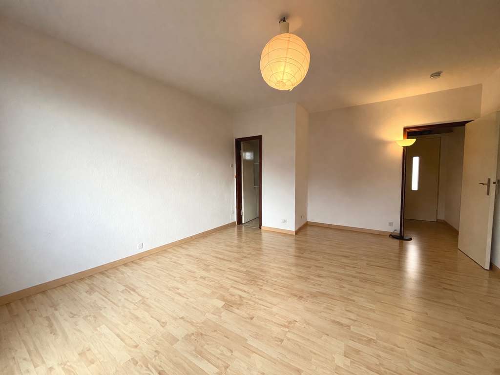 Immobilie in Mölln - Gepflegte 1-Zimmer Wohnung in Mölln mit Balkon und Aufzug - Bild 1