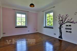 Unternehmer Villa in exponierter Sonnenlage von Calw – Die vollständige Adresse der Immobilie erhältst du vom Anbieter., 75365 Calw – Vorschaubild 11