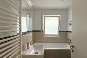 Lichtdurchflutete EG Wohnung mit Hobbyraum (Fitness/Home Office) – Solalindenstraße 62a, 81825 Waldtrudering, München – Vorschaubild 8