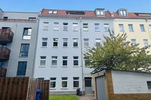 Charmante 1,5-Zimmer-Wohnung mit Terrasse in Berlin-Neukölln – Altbau von 1903 als Kapitalanlage ode