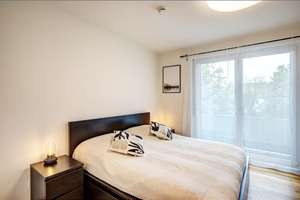 Möbliert: Moderne 3-Zimmer Wohnung mit Loggia und Balkon – Die vollständige Adresse der Immobilie erhältst du vom Anbieter., 80939 Obere Isarau, München – Vorschaubild 3
