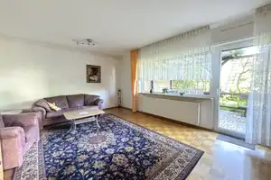 Geräumiges Wohnhaus für 2 Parteien in ruhiger Lage von Rödermark-Urberach! – Offenbach (Kreis) – Vorschaubild 2