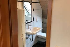 Modernisierte Doppelhaushälfte mit vier Zimmern und Einbauküche in Altdorf, Altdorf – Holzgerlingerstrasse 68, 71155 Altdorf – Vorschaubild 22