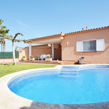 Schöne Villa mit Touristenlizenz am Strand von Riumar