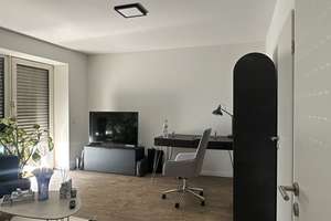 Lichtdurchflutete, moderne zwei Zimmer Wohnung mit Balkon in Wersten – 40589 Wersten, Düsseldorf – Vorschaubild 3