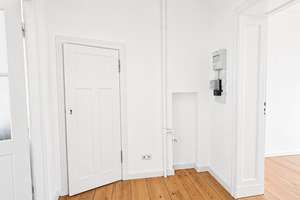 BEZUGSFREI - CHARMANTER 2 - ZIMMER - ALTBAUKLASSIKER + SÜD-BALKON + 2.OG + RUHIGLAGE – Die vollständige Adresse der Immobilie erhältst du vom Anbieter., 12167 Steglitz, Berlin – Vorschaubild 8