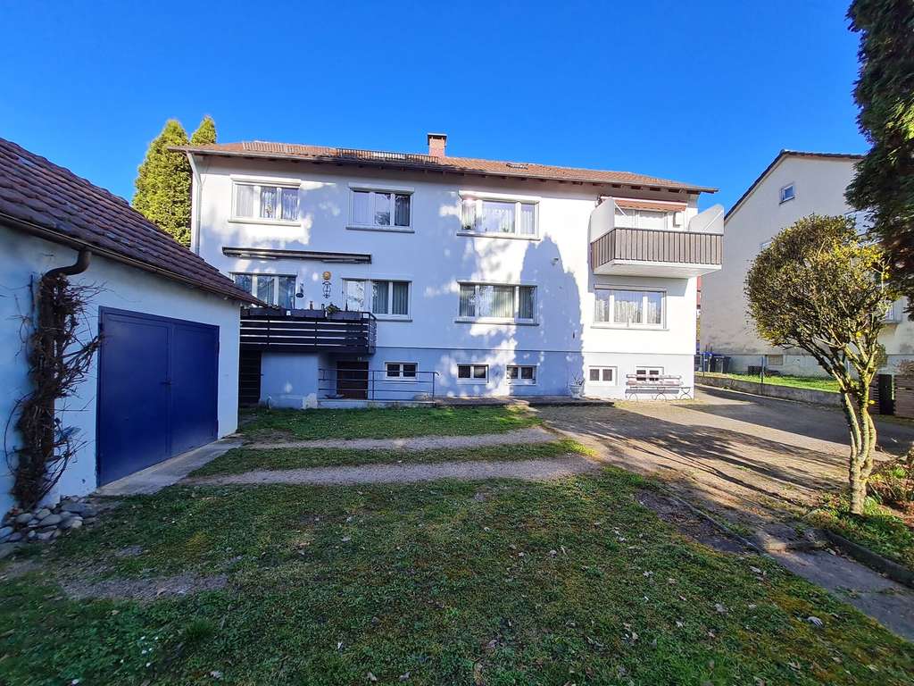 Immobilie in Hochdorf - Freistehendes Mehrfamilienhaus mit Potential und herrlichem Garten - Bild 1