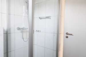 Untervermietung vom 01.06.26 - 31.08.26 / 2 Zim. DG-Wohnung im Bielefelder Westen! – Die vollständige Adresse der Immobilie erhältst du vom Anbieter., 33615 Schildesche, Bielefeld – Vorschaubild 12