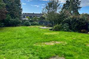 Doppelhaushälfte mit 2 Wohneinheiten, 3 Garagen und Garten – Essen – Vorschaubild 11