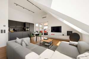 Exklusive Dachgeschosswohnung mit Dachterrasse, hochwertiger Ausstattung und Galerie