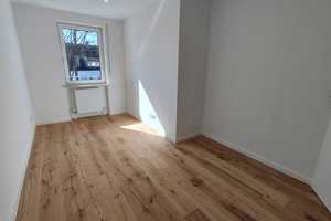 PREISHAMMER! MODERNES RH 5-Zi. IN EICHENAU – Roggensteiner Allee 21, 82223 Fürstenfeldbruck (Kreis) – Vorschaubild 11