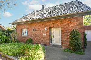 Lengerich, Westfalen: Gemütliches Einfamilienhaus mit Sauna! – Die vollständige Adresse der Immobilie erhältst du vom Anbieter., 49525 Lengerich – Vorschaubild 1