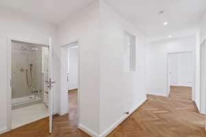 Erstbezug! Kernsanierte 3-Zimmer-Altbauwohnung in zentraler Lage von München-Giesing – Die vollständige Adresse der Immobilie erhältst du vom Anbieter., 81539 Obergiesing, München – Vorschaubild 2