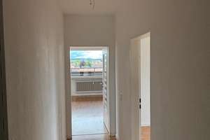 Schöne und gepflegte Penthouse Wohnung in Villingen – Turnerstraße 53, 78504 Schwenningen, Villingen-Schwenningen – Vorschaubild 3