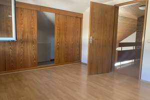 großzügige helle 5,5-Zimmer Wohnung inkl. Galerie – Die vollständige Adresse der Immobilie erhältst du vom Anbieter., 70599 Plieningen (Ortsteil), Stuttgart – Vorschaubild 4