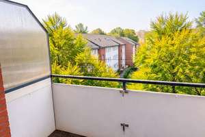 Hell, Bezugsfrei, Balkon - Ihre Chance ! – Die vollständige Adresse der Immobilie erhältst du vom Anbieter., 28325 Tenever, Bremen – Vorschaubild 1