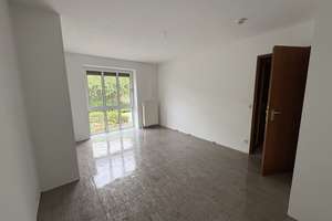 Freie - Zimmerwohnung mit Terrasse und kleinem Garten in Hamburg-Rissen – Die vollständige Adresse der Immobilie erhältst du vom Anbieter., 22559 Rissen, Hamburg – Vorschaubild 2