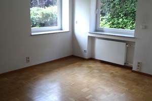 Sifi: 1-2-Fam.-Haus am Wald, Aussicht, EBK, Doppelgarage, ELW für Freiberufler oder Pflegepersonal – Die vollständige Adresse der Immobilie erhältst du vom Anbieter., 71063 Sindelfingen – Vorschaubild 39