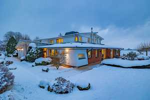 Schlei: Elegante, barrierefreie Villa mit Panoramablick, ELW, Indoor-Pool, separatem EFH und priv... – Schleswig-Flensburg (Kreis) – Vorschaubild 2