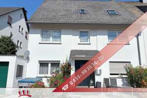 Großzügiges Wohnhaus mit Garten, Terrasse, Balkon und vielfältigen Nutzungsmöglichkeiten