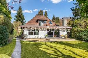 Wenn Träume wahr werden: Haus mit Garten, fußläufig zum Volksdorfer Kern! – Die vollständige Adresse der Immobilie erhältst du vom Anbieter., 22359 Volksdorf, Hamburg – Vorschaubild 1