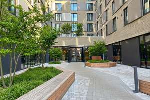 Voll möblierte Studentenwohnung mit Balkon zur Miete im COZY Hamburg - Wentzel Dr. – Billhorner Kanalstraße 49, 20539 Rothenburgsort, Hamburg – Vorschaubild 1