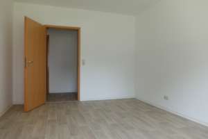 Schöner wohnen mit Aufzug ... aus der Tiefgarage in die Wohnung gelangen – Bernsdorfer Straße 186a, 9126 Bernsdorf, Chemnitz – Vorschaubild 15