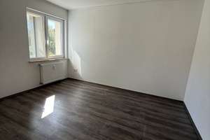 Lichtdurchflutete 3-Raum Wohnung mit Wintergarten – 64354 Reinheim – Vorschaubild 6