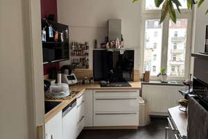 Traumhafte Altbauwohnung am Bebelplatz von Privat  – Die vollständige Adresse der Immobilie erhältst du vom Anbieter., 34119 West, Kassel – Vorschaubild 4