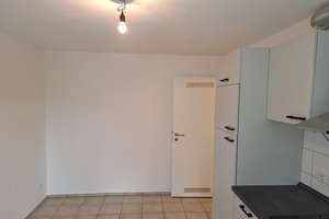 Kompakt und gut geschnitten: 1,5-Zimmer-Wohnung in Ingolstadt-Südost – Feselenstraße 16, 85053 Südost, Ingolstadt – Vorschaubild 3