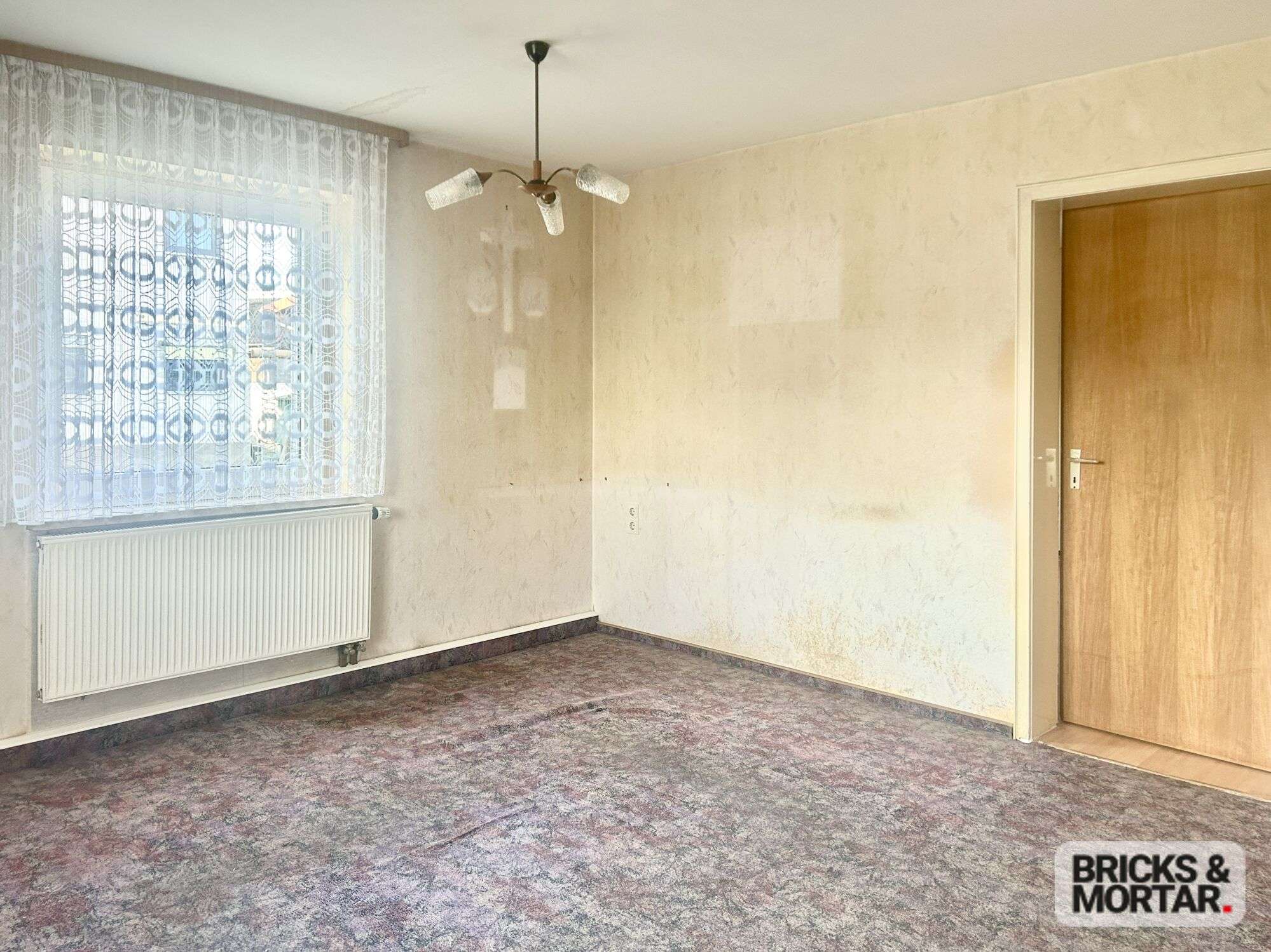 Immobilie in Dinkelscherben - Großzügiges Anwesen mit viel Platz und Entwicklungspotenzial in Ried bei Dinkelscherben - Bild 2