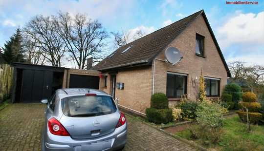 Bild von Gepflegtes Ein- Zweifamilienhaus in Rastede-Hahn