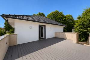 Stadtvilla mit Einliegerwohnung in Frankfurt 2 Garagen,2 Stellplätzen, Terrasse & Garten – 65931 Sindlingen, Frankfurt am Main – Vorschaubild 36