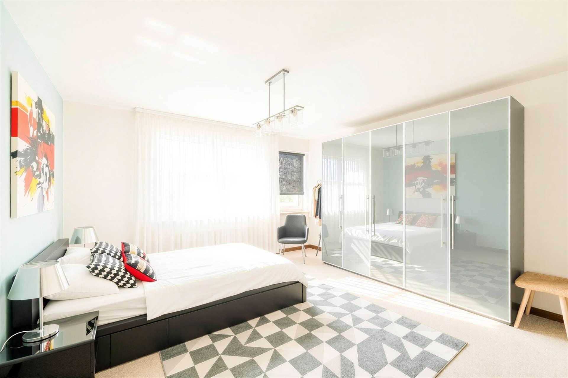 Immobilie in Netphen - Großzügig wohnen - flexibel vermieten | Angebautes 2FH in guter Lage in Netphen-Hainchen - Bild 2